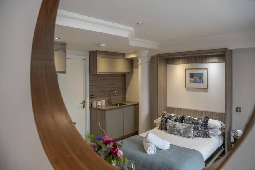 The Kitkat Suite - Studio - River View