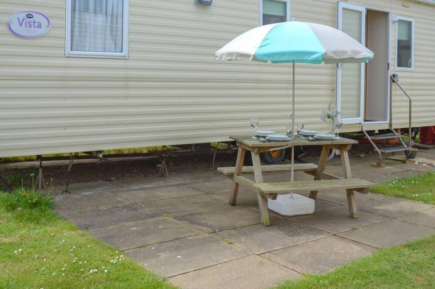 2 bedroom accommodation in Bacton, near Mundsley