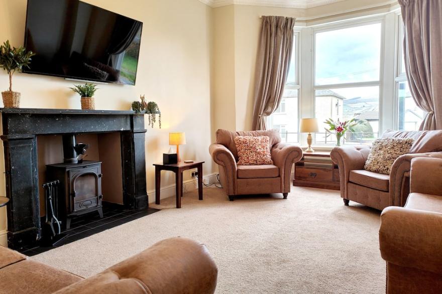 GROVE HOUSE, pet friendly, with hot tub in Egremont, Cumbria