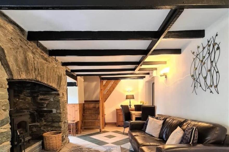 Ta Mill Pump Cottage in a Stunning Retreat