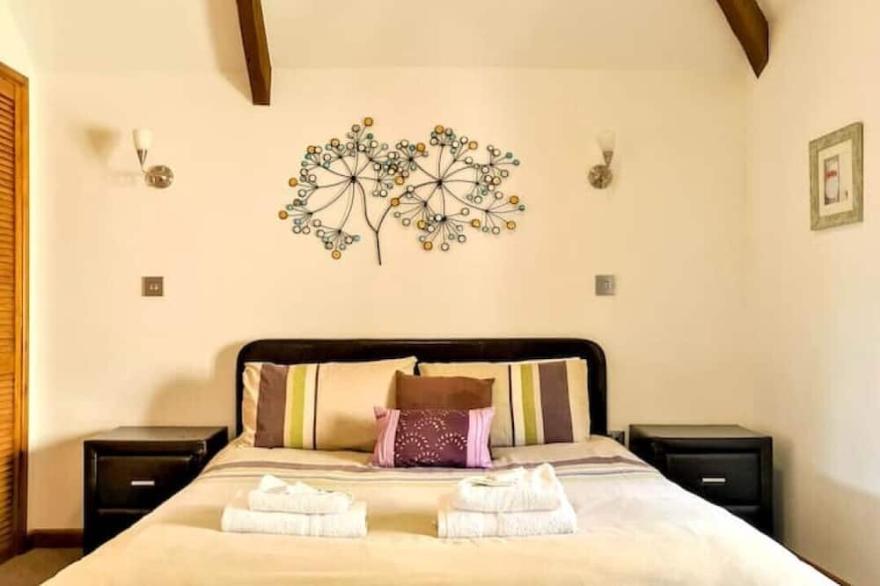 Ta Mill Hayloft Cottage in a Stunning Retreat