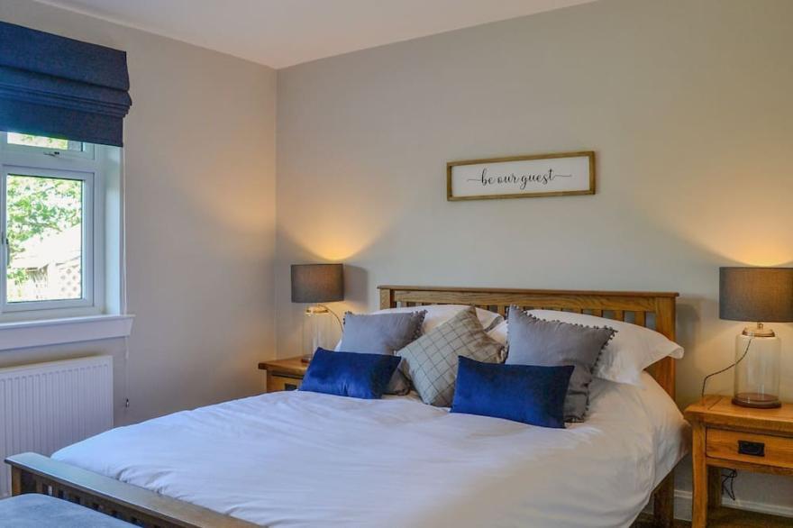 2 bedroom accommodation in Newton Stewart
