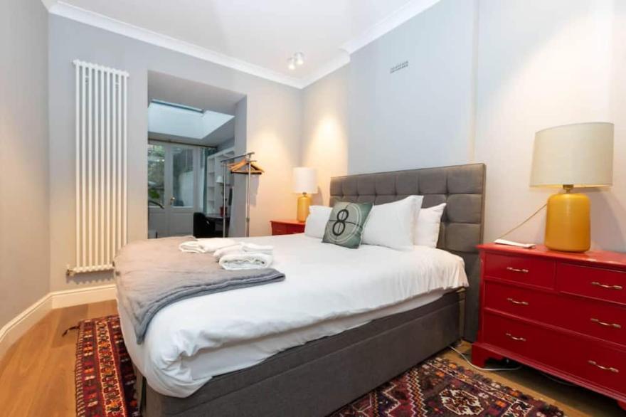 Beautiful 1Bedroom Flat Near Victoria Station