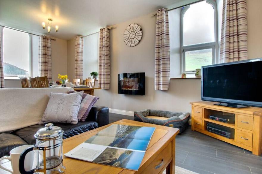 Capel Maethlon - Three Bedroom House, Sleeps 6