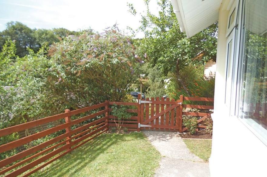 2 bedroom accommodation in Perranporth
