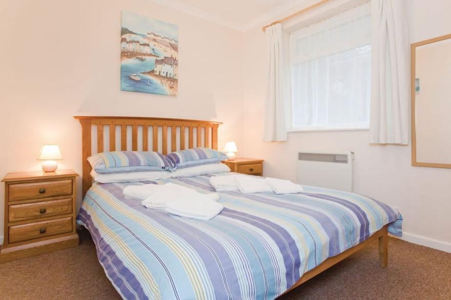 2 bedroom accommodation in Perranporth