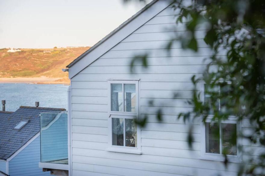 A superb two bedroom cottage overlooking Sennen Cove