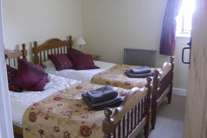 Historic Barn With Breathtaking Views Over Derbys/Staffs Border.
