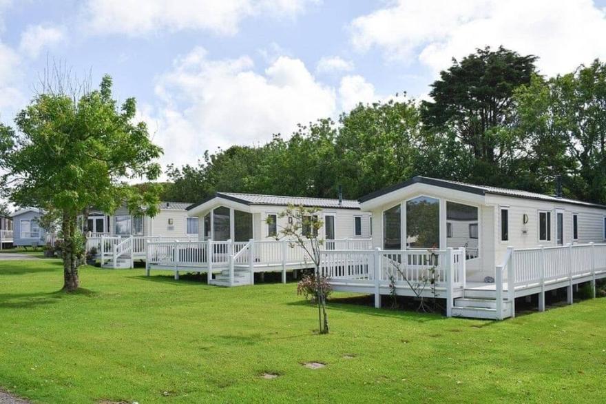 2 bedroom accommodation in Blackwater, St Agnes