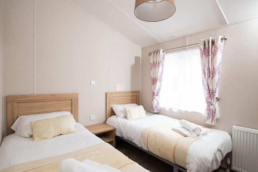 3 bedroom accommodation in Rhyl