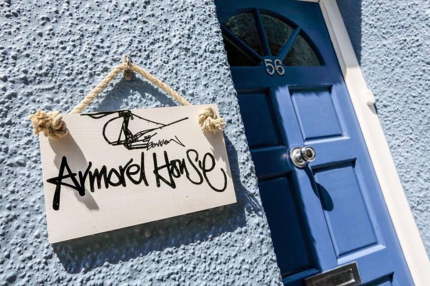 ARMOREL HOUSE, family friendly, with a garden in Dartmouth