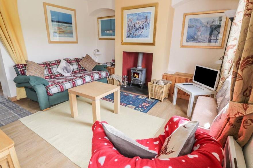 Crinan Canal Cottages, Cairnbaan, Lochgilphead, Argyll