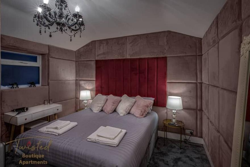 Luxury Boutique 2 bedroom Apt, Central Blackpool