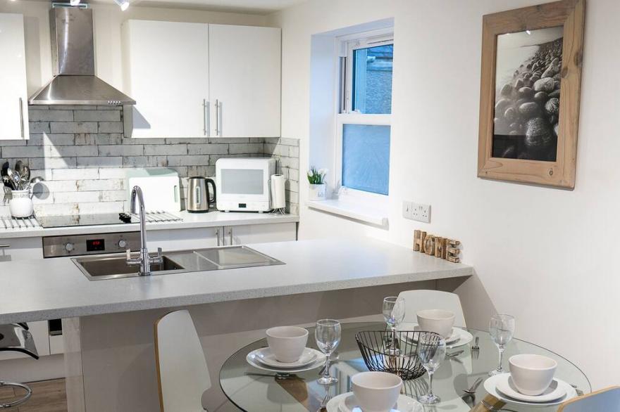 TY WENDY, country holiday cottage in Pembroke Dock