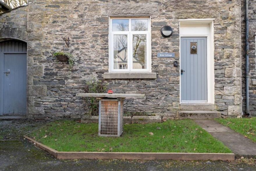 Briar Cottage - Three Bedroom Cottage, Sleeps 4