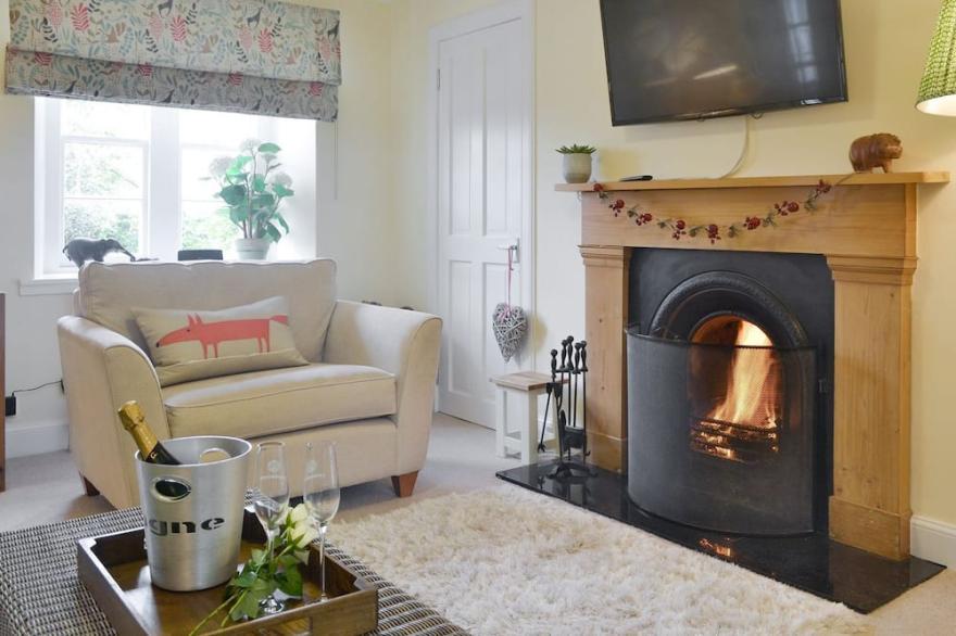 1 bedroom accommodation in Kettins, near Blairgowrie