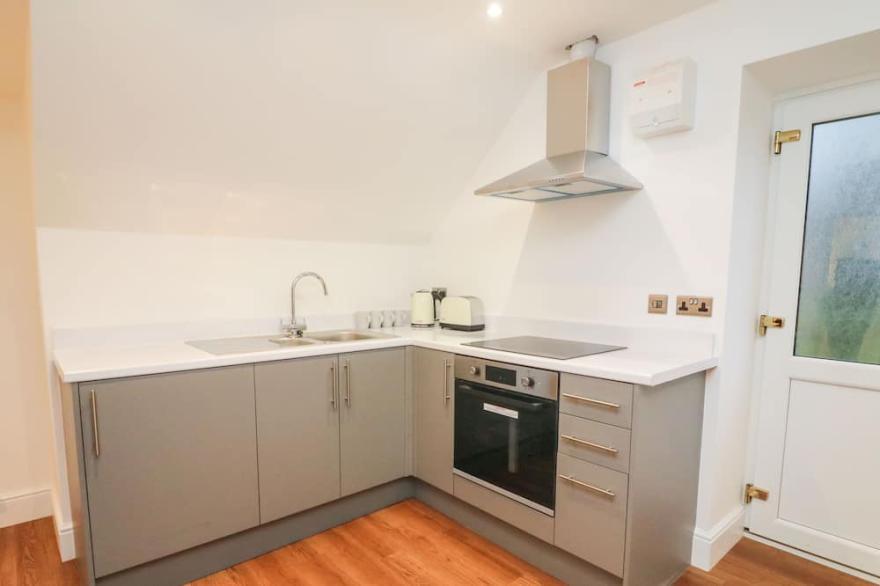 MEADOW, pet friendly, with hot tub in Scorton