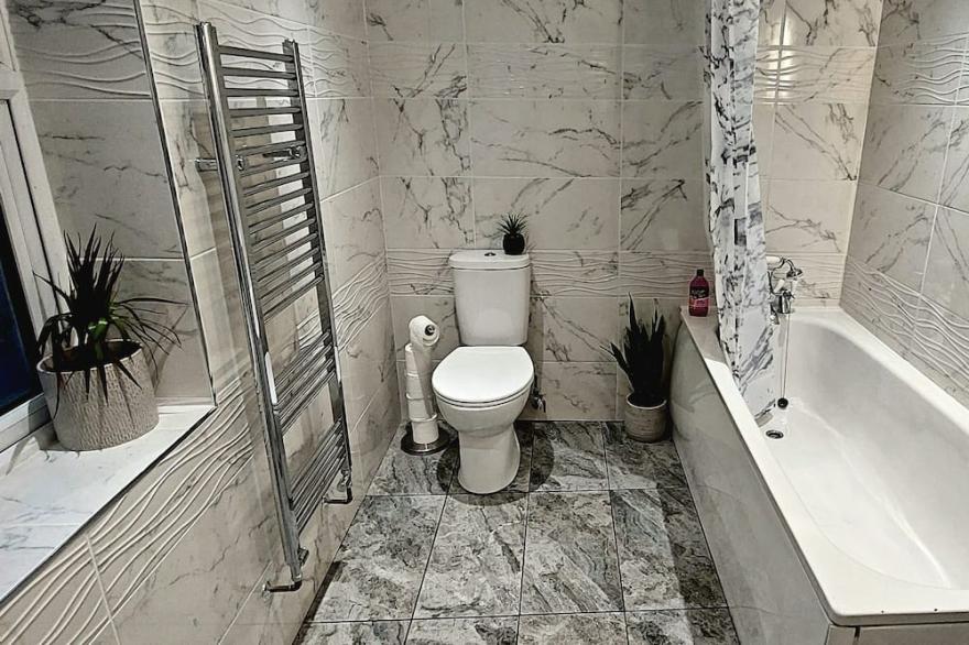 Gorgeous &central  two bedrooms house