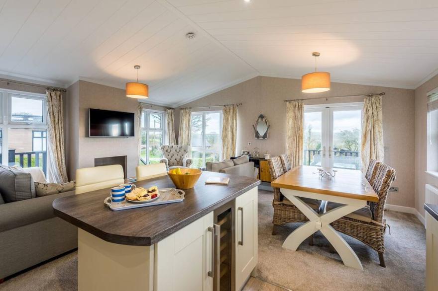 Ditty's Lodge- Glastannen Lodge 1