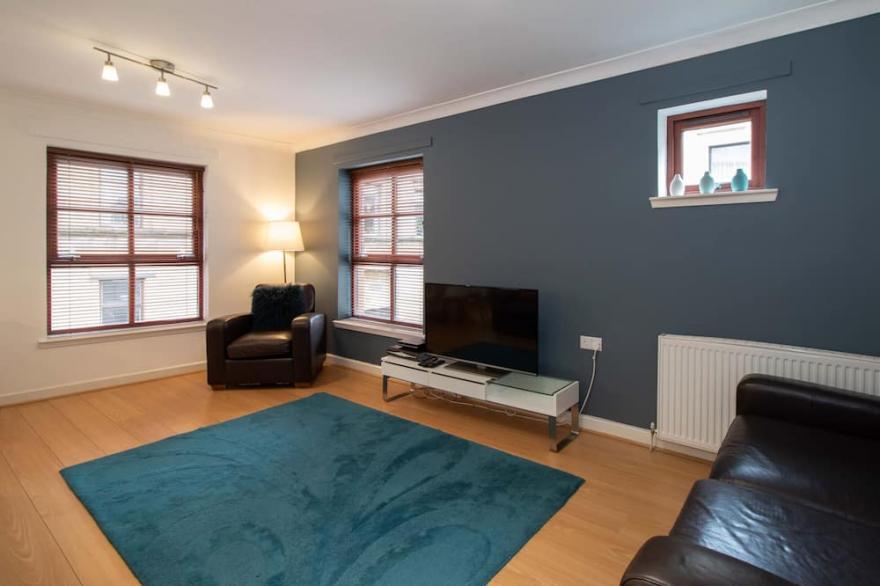 Greyfriars Court - Merchant City, Parking available