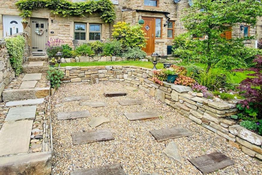 2 bedroom accommodation in Padiham