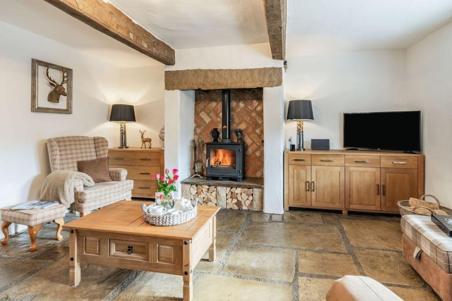 2 bedroom accommodation in Padiham