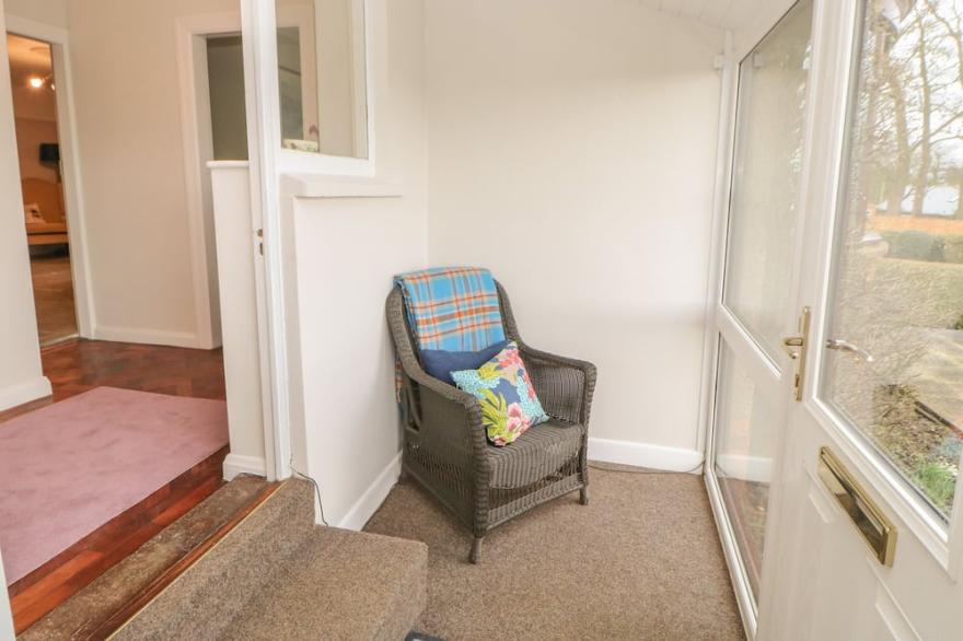 HILL VIEW, pet friendly, with open fire in Darlington