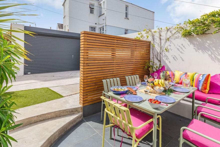 5 bedroom accommodation in Newquay