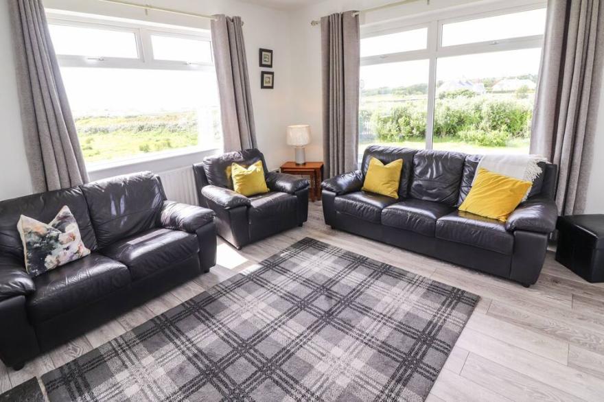 GOODLANDS COTTAGE, pet friendly in Miltown Malbay, County Clare