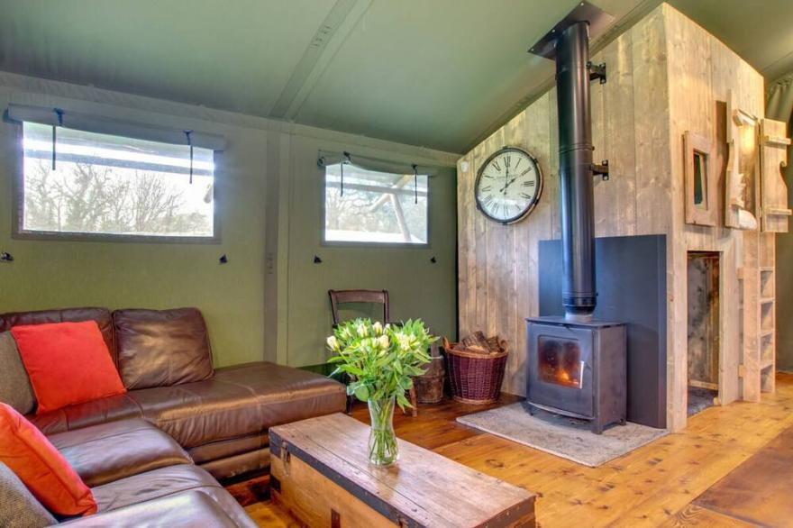 Hebog Glamping Lodge