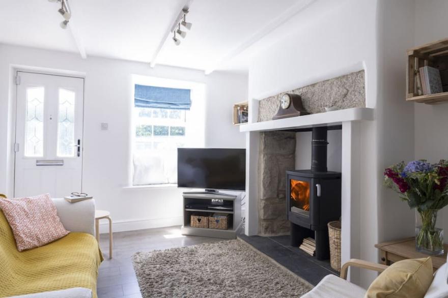 Halfpenny Cottage, a beautifully presented cottage in the village of Lelant near St Ives