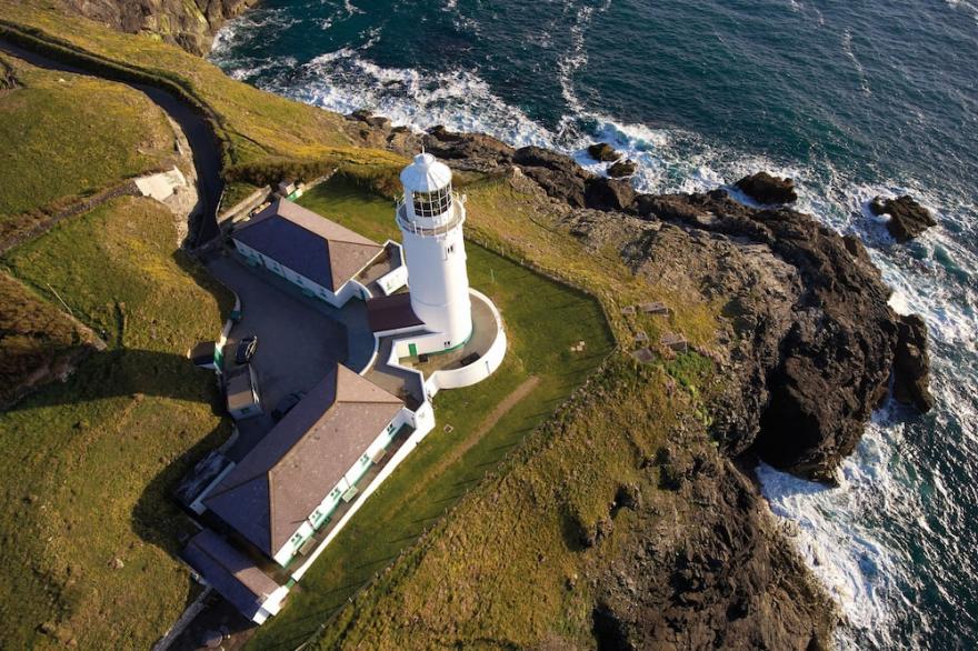 Verity Cottage is one of four delightful cottages on this private site at Trevose Head Lighthouse