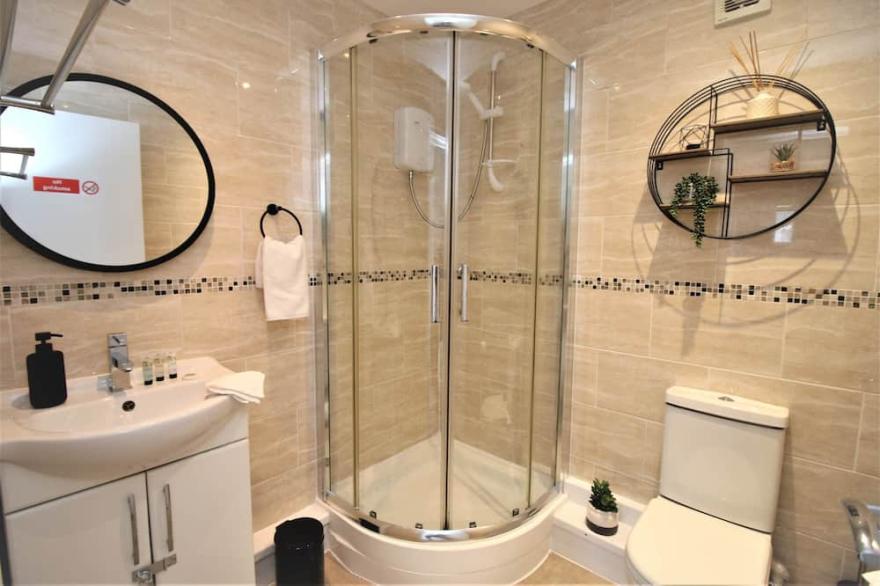 Northcote 3 (Sleeps 4)