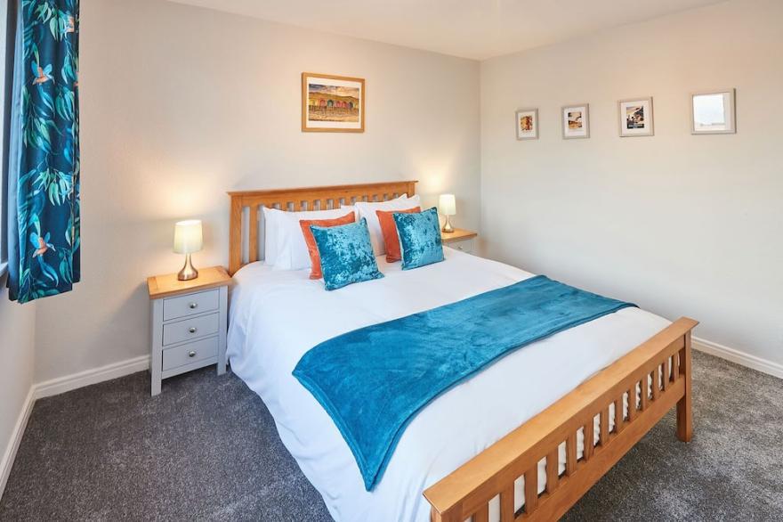 Host & Stay | Station Cottage