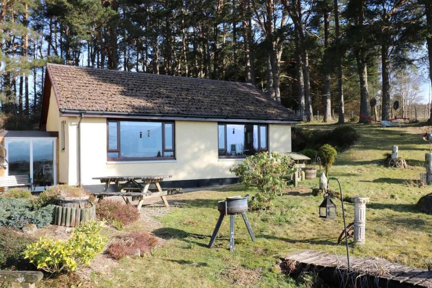 ALBA BEN VIEW, family friendly, with a garden in Spean Bridge