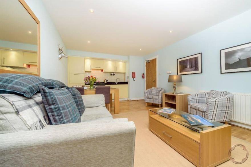 Luxury Self Catering Apartment with Swimming Pool in the Grounds of a Monastery on Loch Ness