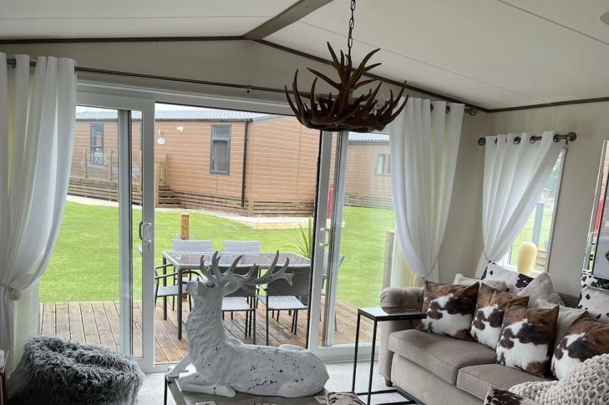 Our boutique lodge has been designed with your luxury & comfort in mind.<br><br><br>
