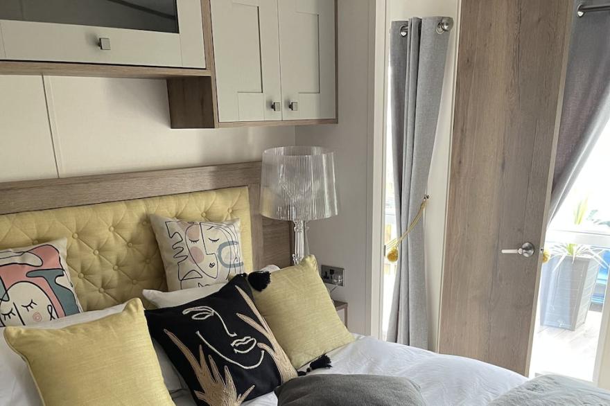 Our boutique lodge has been designed with your luxury & comfort in mind.<br><br><br>