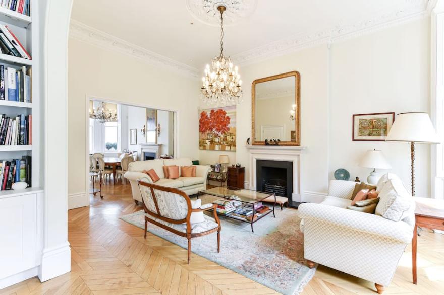 Palace Gardens Terrace | Pro-Managed