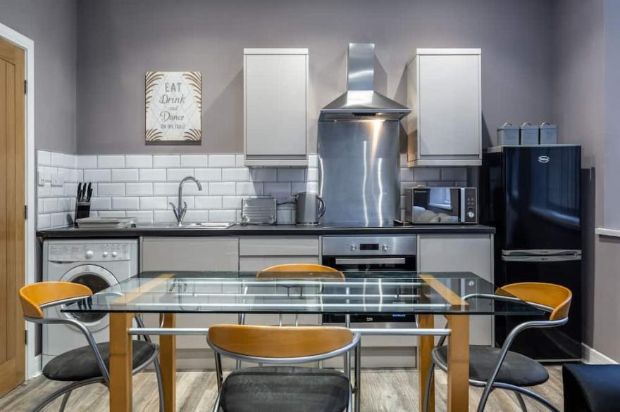 Darlington Town Centre Open Plan Luxury Apartment 2