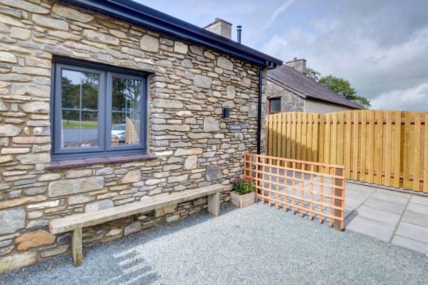 Sgubor Nantcoy in the beautiful Llanon