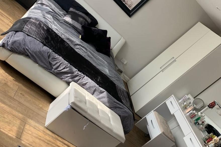 Cosy cottage with hot tub and rural location in the North York Moors