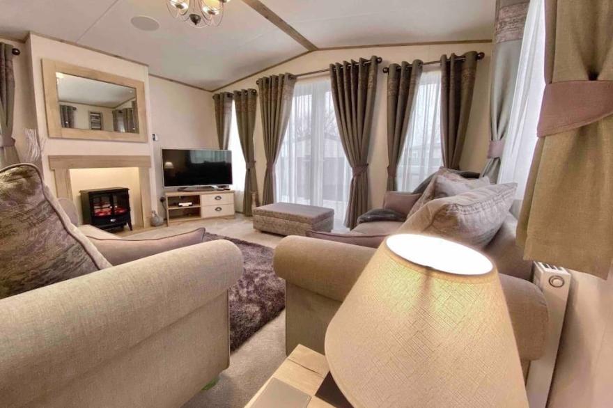 Stunning 2-Bed Holiday lodge Nr Padstow