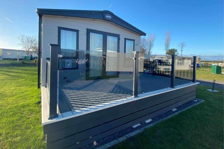 Stunning 2-Bed Holiday lodge Nr Padstow