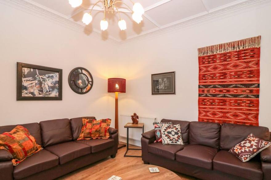 GEORGE COTTAGE, pet friendly, with open fire in Blairgowrie