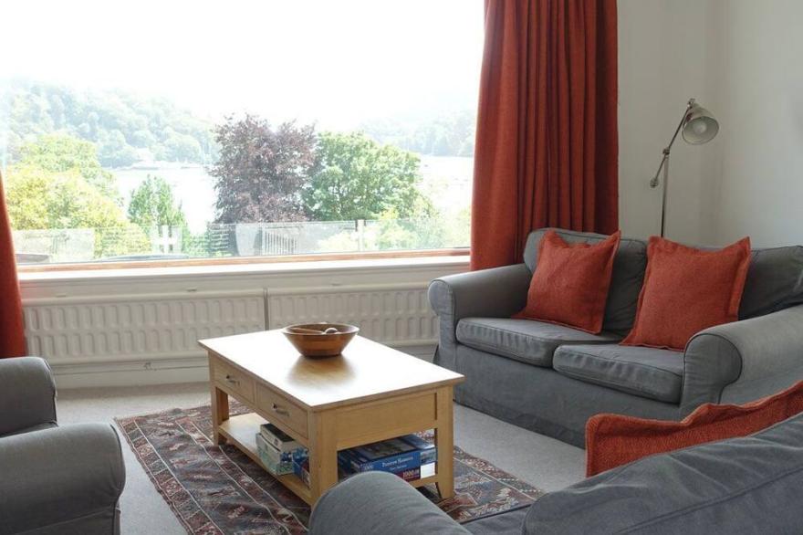 Spectacular views and outstanding garden in peaceful location