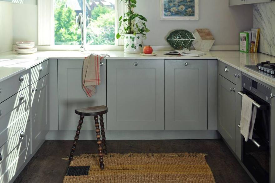Beautifully designed home in the centre of Parsons Green, London.