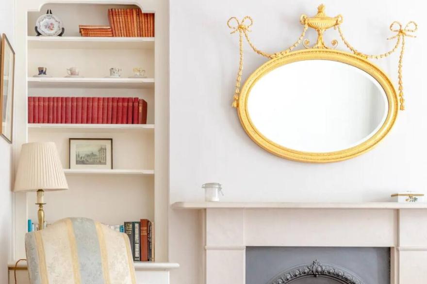 Charming 2 Bedroom Home in West London