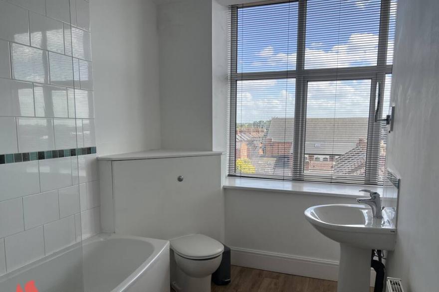 ★ Luxury Penthouse Suite Duplex Apartment & Skylight in Northampton Town Centre