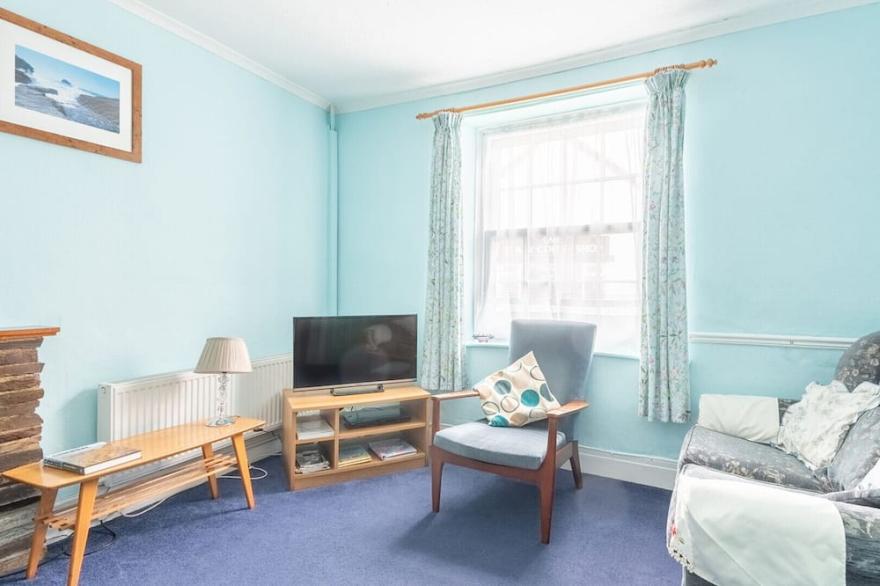 Roseberry Cottage, a charming semi detached in the heart of Tintagel village